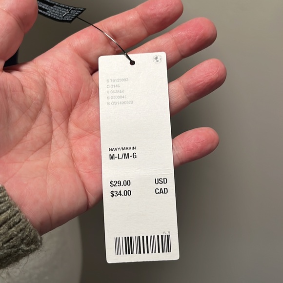 Urban Outfitters NWT out from under keyhole tank - Picture 3 of 4